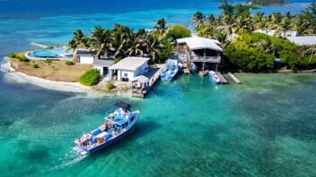 Dive Boat Returning